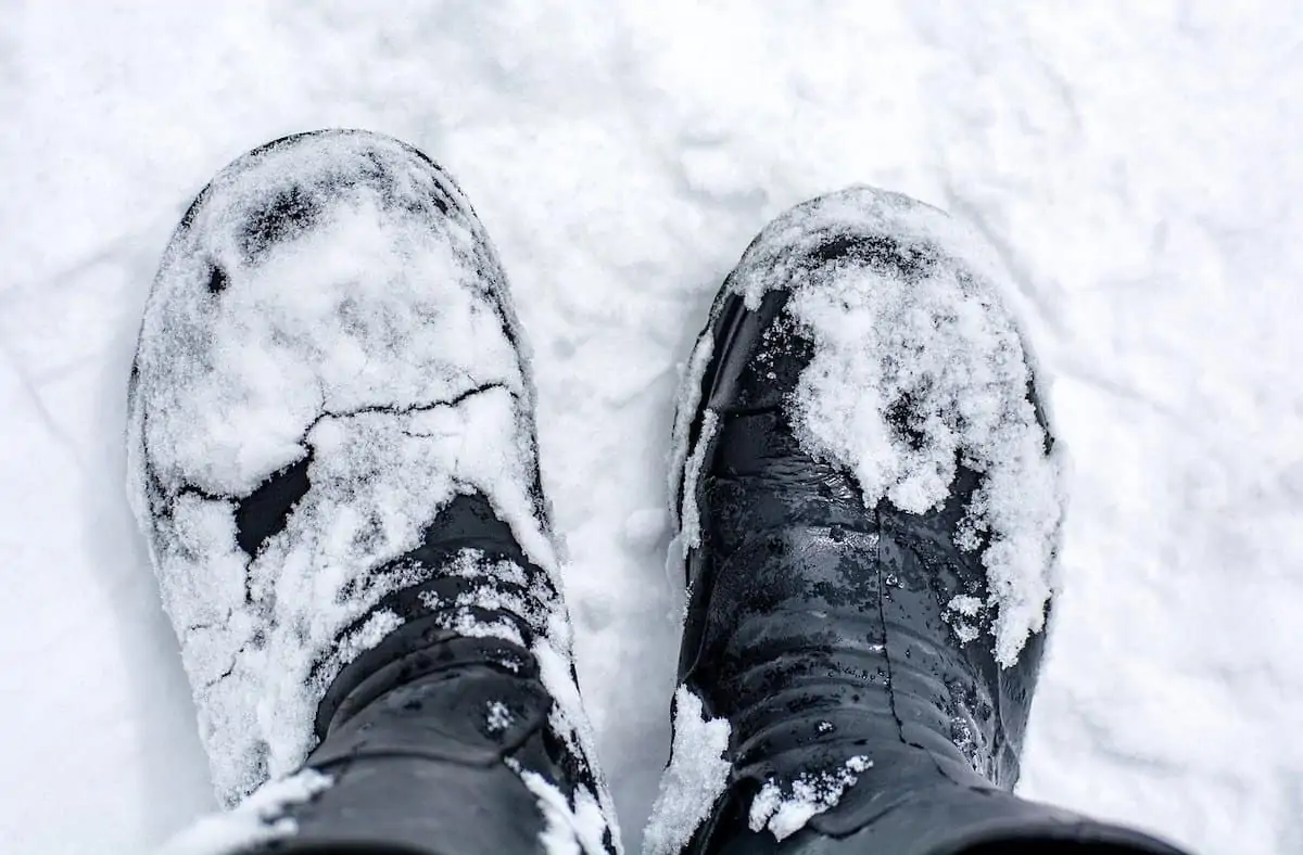 best snow boots for seniors