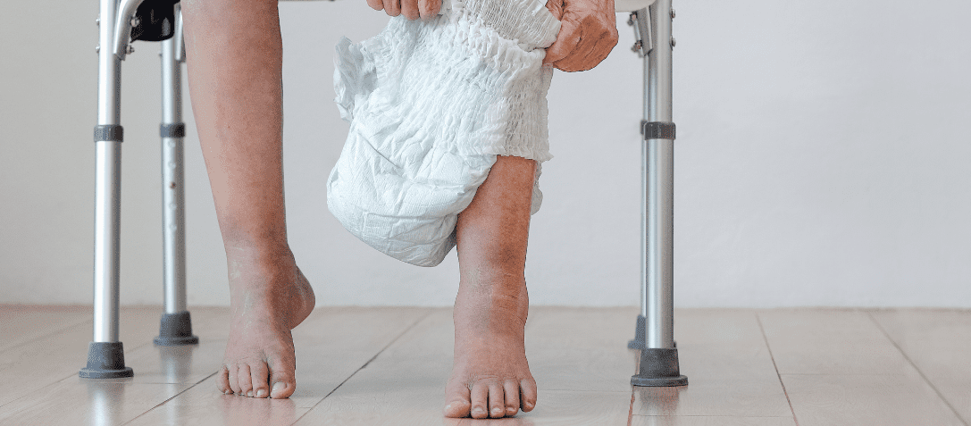 adult diapers for senior incontinence